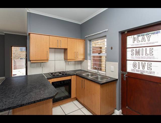 4 BEDROOM HOUSE FOR SALE IN NORMANDIE